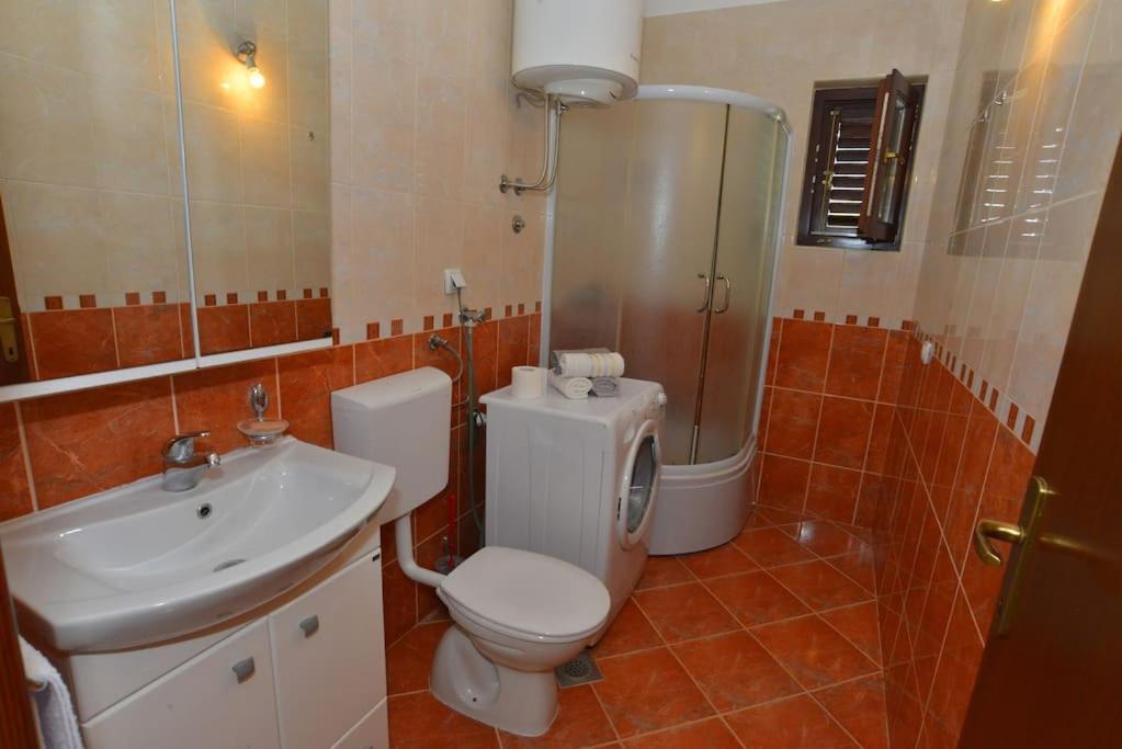 D Apartment Котор Экстерьер фото