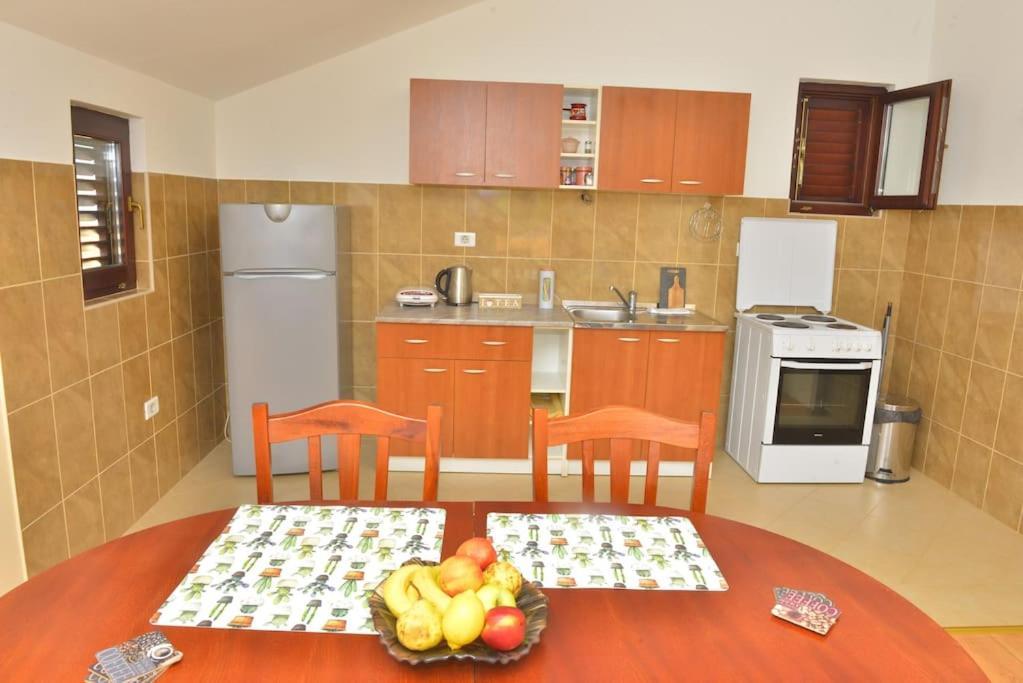 D Apartment Котор Экстерьер фото