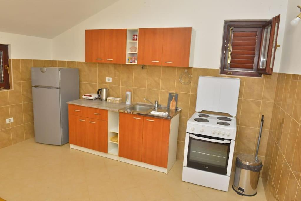 D Apartment Котор Экстерьер фото